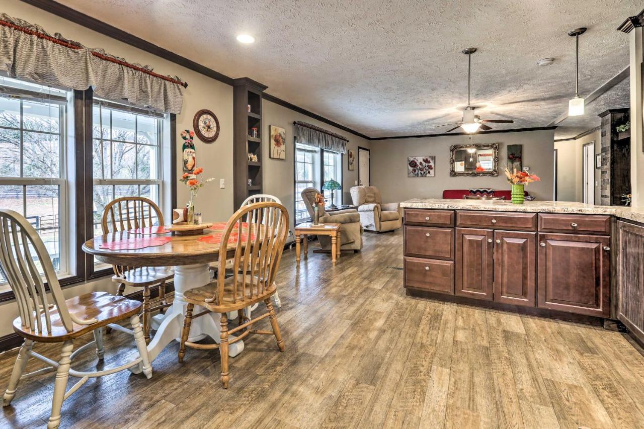 Lovely Sadieville Retreat With Deck And Grill! Corinth エクステリア 写真